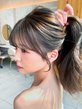 アフロートリノ(AFLOAT Leino) 結んでも可愛い顔まわり