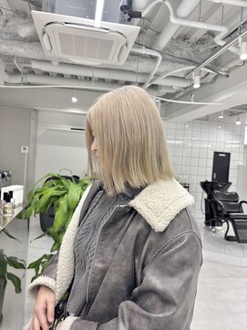 ギア(GEAR.) ブリーチ2回で作るハイトーンミルクティーベージュ♪