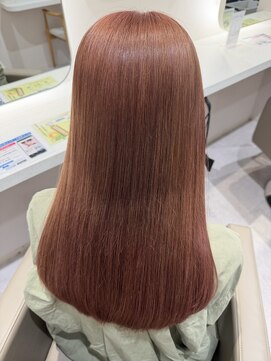 アイトーキョー 名古屋2nd(AI TOKYO) ツヤ感たっぷりコーラルピンクカラー