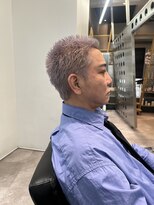 シャウルデッサン(CHARLES DESSIN)&nbsp;【メンズ髪型】ベリーショート×ホワイトグレージュダブルカラー