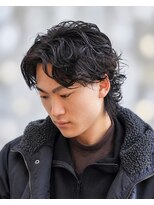 OWN Men's salon【オウン】 ツイストスパイラル×センターパートウルフ