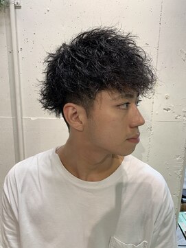 エル(EL by green) 【MITSU】フェザーマッシュショートレイヤー×ツイストパーマ