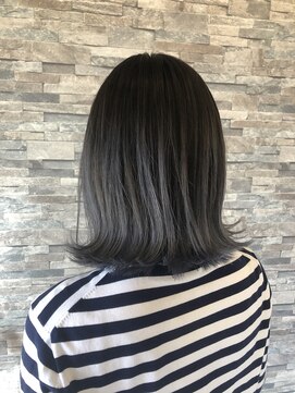 ログ ヘアー(LOG HAIR) 切りっぱなし＆バレイヤージュ