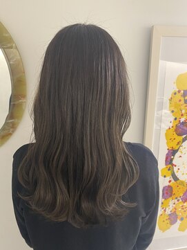 インビテーション(invitation) ミルキーグレージュ＊