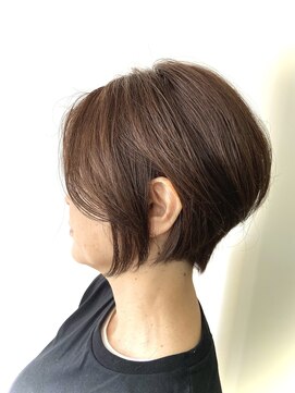 レノックス Lenox 前下がり大人のショート