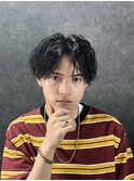 七三センターパート刈り上げ波巻きツイストスパイラルパーマ