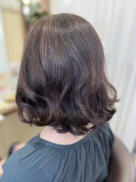 コア フィール ア デイ(COIFFURE A DAY) 【M3D見附今町】髪質改善カラー