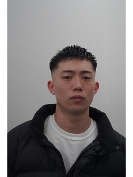 グランクラブ(GRANCLUB) カット パーマ フェード シェービング ヘッドスパ