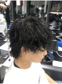メンズパーマツイスパ波巻きスパイラルマッシュセンターパート