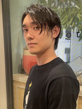 トリコ 柏(tricot) 大人メンズヘア/メンズショート/センターパート