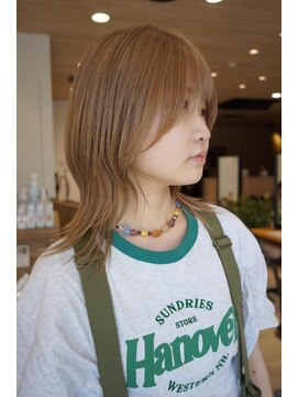 ミューズ バイ ケンジ(MUSE by KENJE) ベージュカラー/ミルクティーベージュ/レイヤー