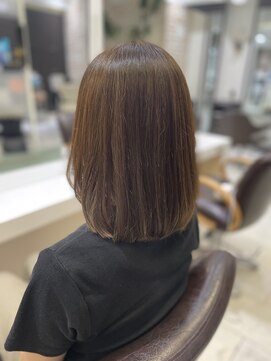 マニッシュ 三鷹駅前店 オリーブブラウン×ミディ