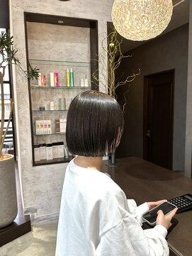 アールトゥーヘアー(art To Hair) ボブ/アッシュカラー/暗髪カラー