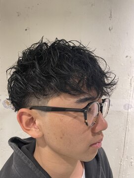 フランクスバーバー アンド ビアークラブ(FRANK'S BARBER and BEER CLUB) ソフトツイストスペインカール