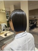 縮毛矯正/切りっぱなしボブ