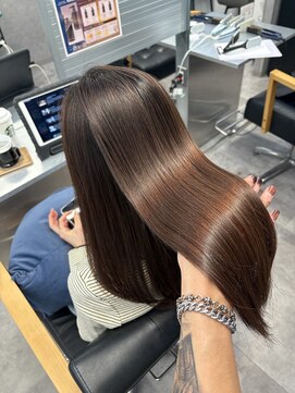 キング 梅田店(K!ng) 縮毛矯正髪質改善ハイライトレイヤーカット梅田美容室エクステ