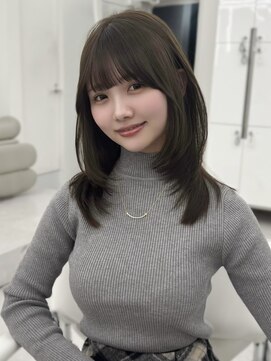 アマトウキョウスマートサロン(AMA TOKYO×Smart Salon) くびれミディアムレイヤー/顔まわりカット/美髪レイヤーカット