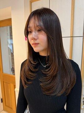 ネオリーブ チロル 横浜西口店(Neolive CiroL.) ロングレイヤー 顔まわりカット 韓国