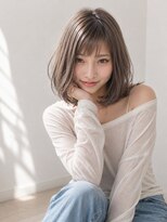 シエラヘアー(Sea Erra) 透明感グレージュ×外ハネボブ