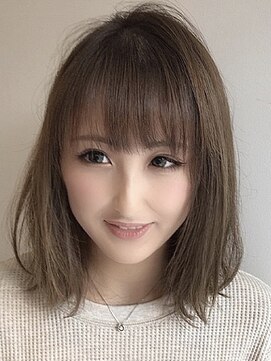フェリーチェ(felice) ☆切りっぱなし外ハネスタイル☆