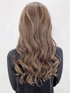 アルバム 新宿(ALBUM SHINJUKU) アッシュベージュ_ローライトスリークボブ厚めバング_ba287871