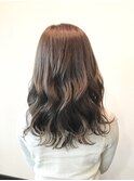 セミロング×アッシュブラウン