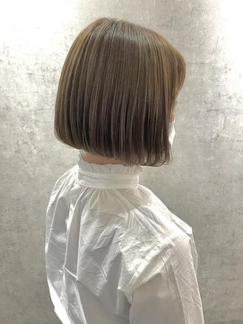 ボンドバイテトテ 三宮元町(BONDbytetote) 抜け感ボブ　シアーカラー