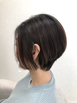 マロ(Maro) 大人ショートボブ