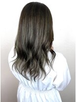 テュセ ヘアー 京都(Tu sais hair kyoto)&nbsp;縮毛矯正/巻き仕上げ/アディクシーカラー/ハイライト/グレージュ