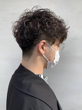 リィリ バイ ロダット 横浜(rili by LODAT) 波巻きパーマ【rili横浜】