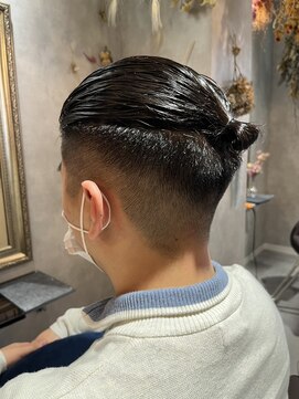 お花と犬と美容室 マンバンスタイル