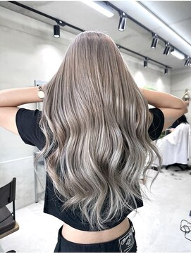 リット(lit) ホワイトベージュ