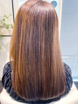 美容室フルール&nbsp;20代30代40代ナチュラルハイライト立体感アッシュベージュ