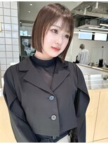 ホロ(hollo) 切りっぱなしボブ_タッセルボブ_ミニボブ