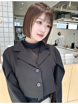 ホロ(hollo) 切りっぱなしボブ_タッセルボブ_ミニボブ