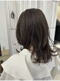 レイヤーカット グレージュ ミディアム
