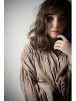 カバーヘア ブリス 戸田公園西口店(COVER HAIR bliss)&nbsp;グレージュアッシュ小顔ウェーブミディアムv戸田公園30代40代