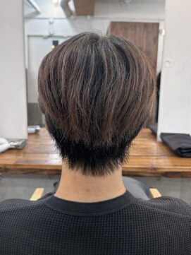 ファルベ(Farbe) ニュアンスパーマ/センターパート/ベリーショート/アッシュ