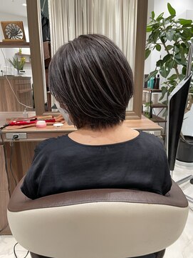 アッシュ 茗荷谷店(Ash) 白髪ぼかし