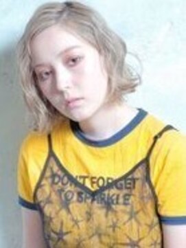 テーラヘアー 東川口店(TELAHAIR) ハイトーンベージュ×波ウェーブ【TELA HAIR 東川口】