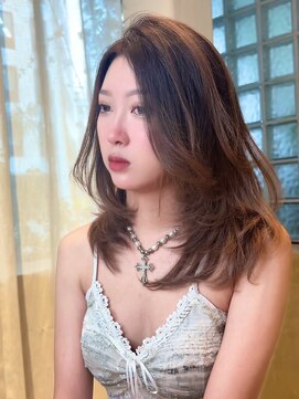 ロンドメリア 天神大名店(Lond Melia) レイヤーカット小顔に見せるヘア/韓国ヘア/髪質改善/福岡/天神