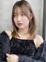 トルネード(TORNADO)&nbsp;ミディアムレイヤー ベージュブラウン 韓国 レイヤーカットA1218