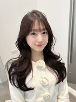 ラクシア(LucxiA)&nbsp;韓国ヘア/レイヤーカット/顔まわりカット/Instagram @ken__gucci