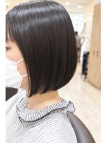 ルシードスタイル クリザンテーム&nbsp;大人の艶感ナチュラルボブ