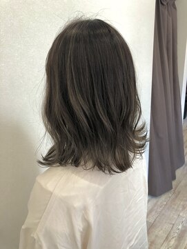 シキ(C key) バレイヤージュ