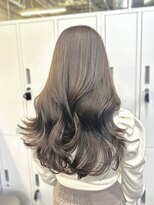 アリュウル 表参道 青山(Allure)&nbsp;明るめオリーブベージュ×レイヤーカット◯ KAKO