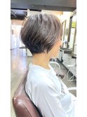 ショートボブ