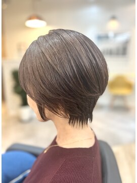 アグ ヘアー ミロ 本厚木店(Agu hair milo) ワンカールで動きを！ショートスタイル〇本厚木