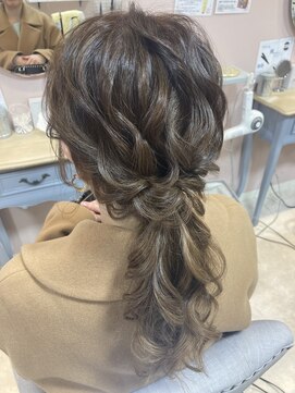 プーペ(pupe) ローポニー