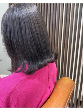 リュドール 一宮(Rue D'or) ミディアム外ハネ。